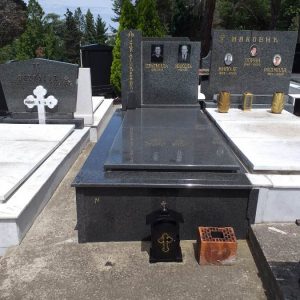 Споменици-01