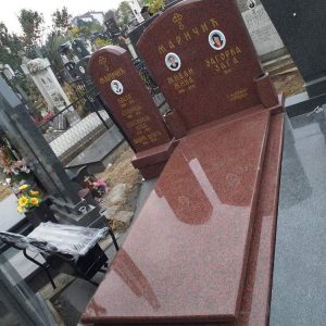 Nadgrobni spomenici, kamenorezac Bane-17