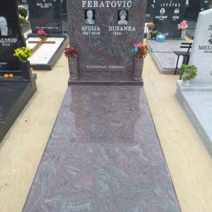 Nadgrobni spomenici, kamenorezac Bane-32