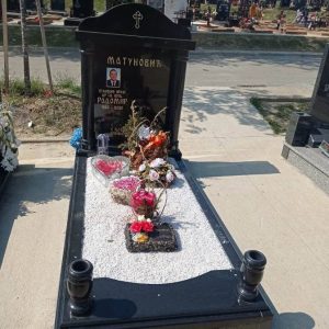 Kapiteli, kamenorezac Bane-18 Kapiteli, kamenorezac Bane-18