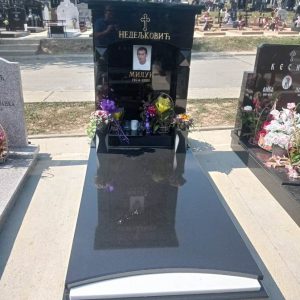 Kapiteli, kamenorezac Bane-19 Kapiteli, kamenorezac Bane-19