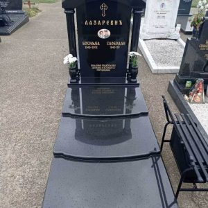 Kapiteli, kamenorezac Bane-24 Kapiteli, kamenorezac Bane-24